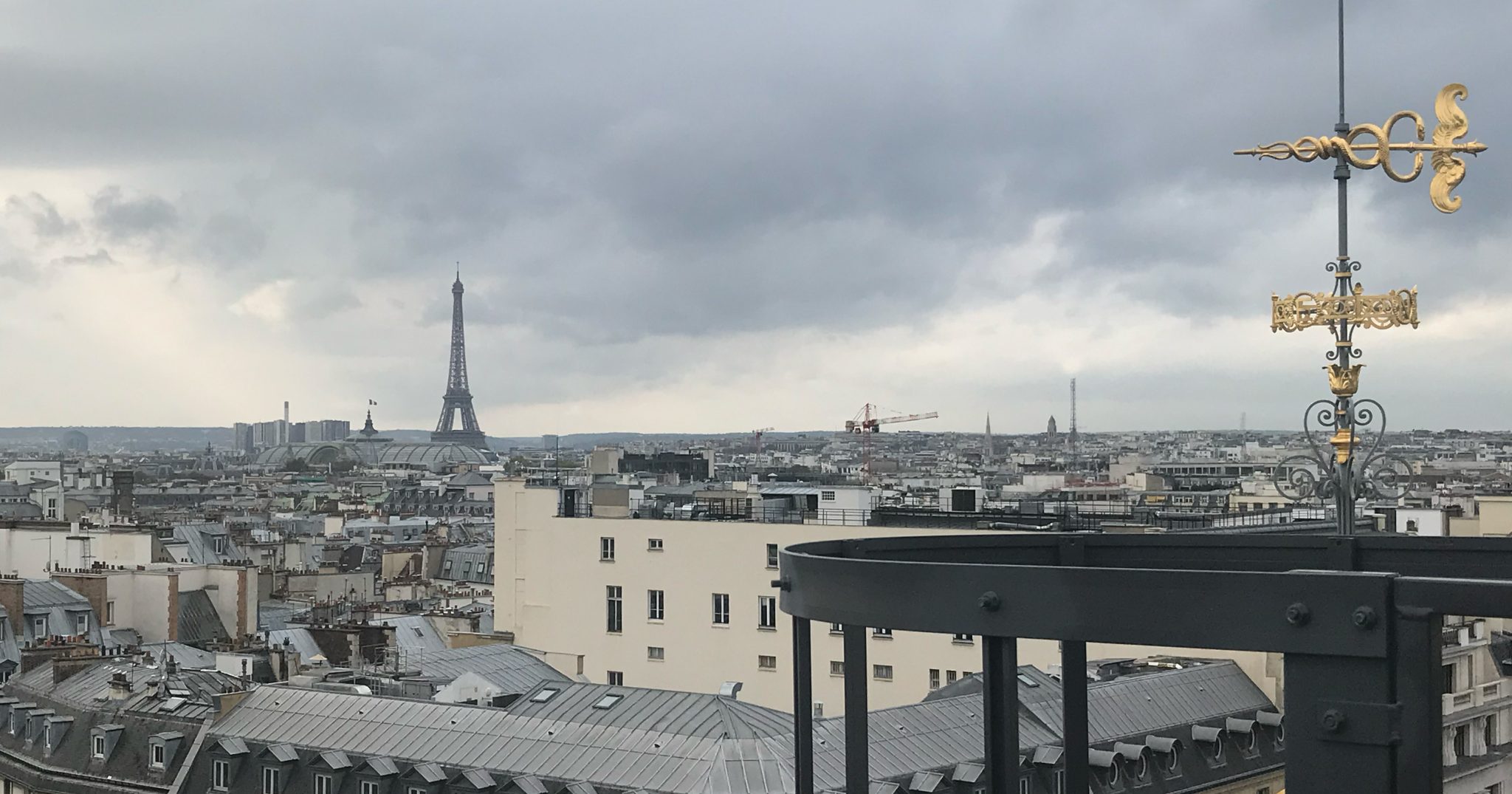 201910-debby-ocean-frankreich-paris-slider-1200x630